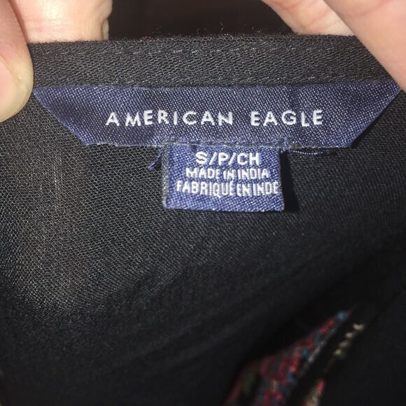 American Eagle embroidered flowy boho Icelandic S blouse - Picture 3 of 3